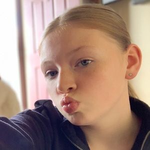 Meet your Posher, Kayleigh